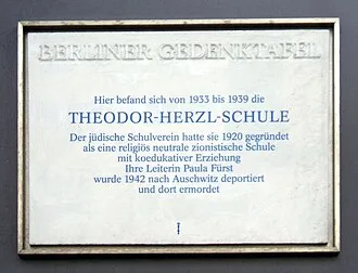 Artikel über die Schule in Berlin