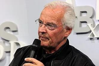 Dämmer und Aufruhr