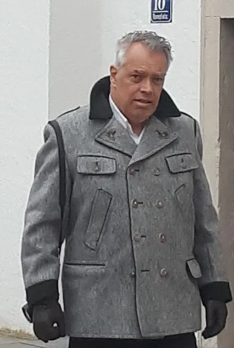 Graeber vs. Thiel Debatte